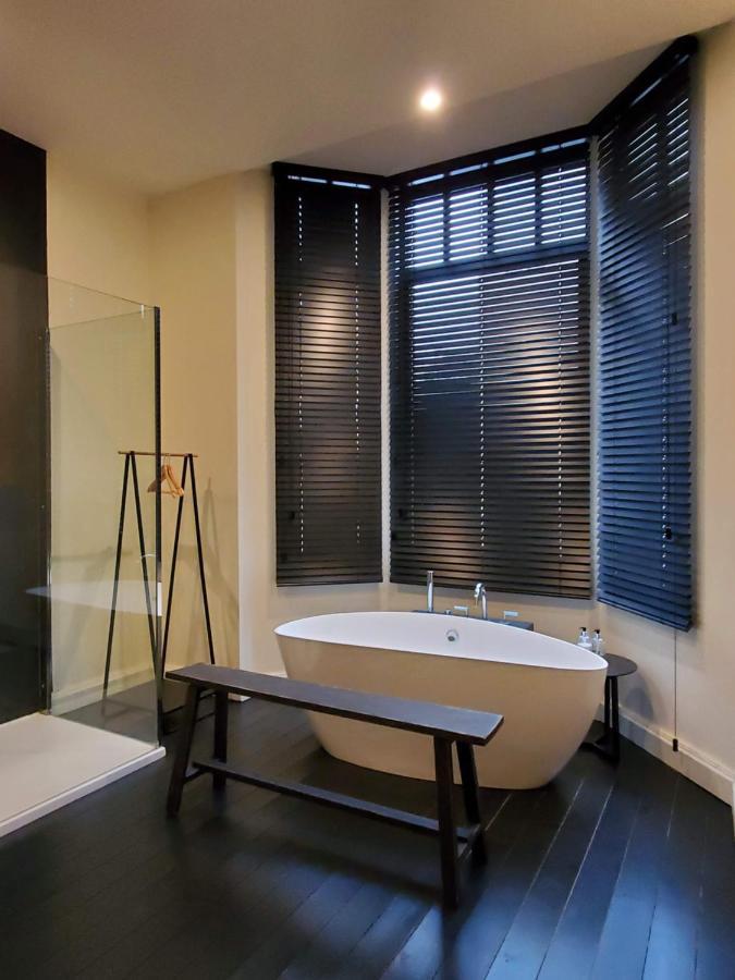 Bed and Breakfast Oyo Кортрейк Экстерьер фото